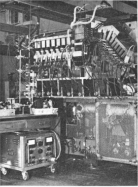 Physical Processes in the Interstellar [ペーパーバック] Spitzer Jr.，Lyman Lyman Spitzer Jr. *38 's Stellarator | Princeton Alumni Weekly